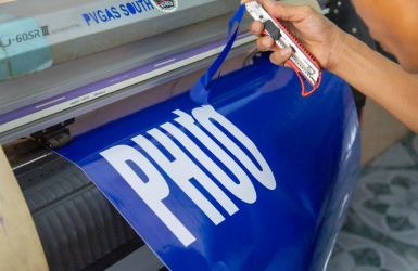 Tuyển Thợ In – Dán Decal – Gia Công Sản Phẩm Quảng Cáo